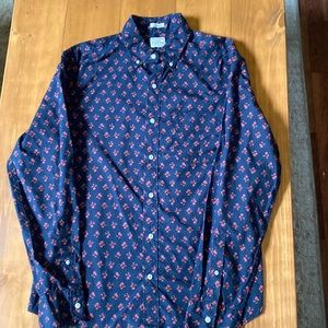 Men’s Medium J Crew Print shirt.